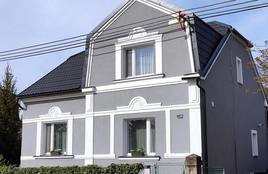 Renovace fasády staršího domu? Ano, umíme!